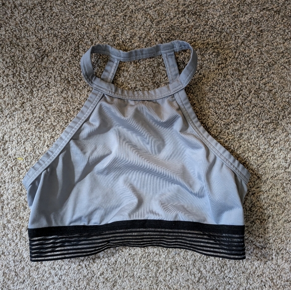 Victoria's Secret Sport Mesh High-Neck Keyhole Sport Bra Gray M - Picture 1 of 6